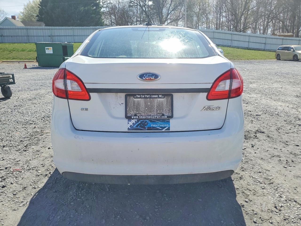 2011 Ford Fiesta Se White vin: 3FADP4BJ3BM111187