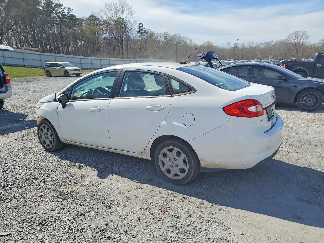 2011 Ford Fiesta Se White vin: 3FADP4BJ3BM111187