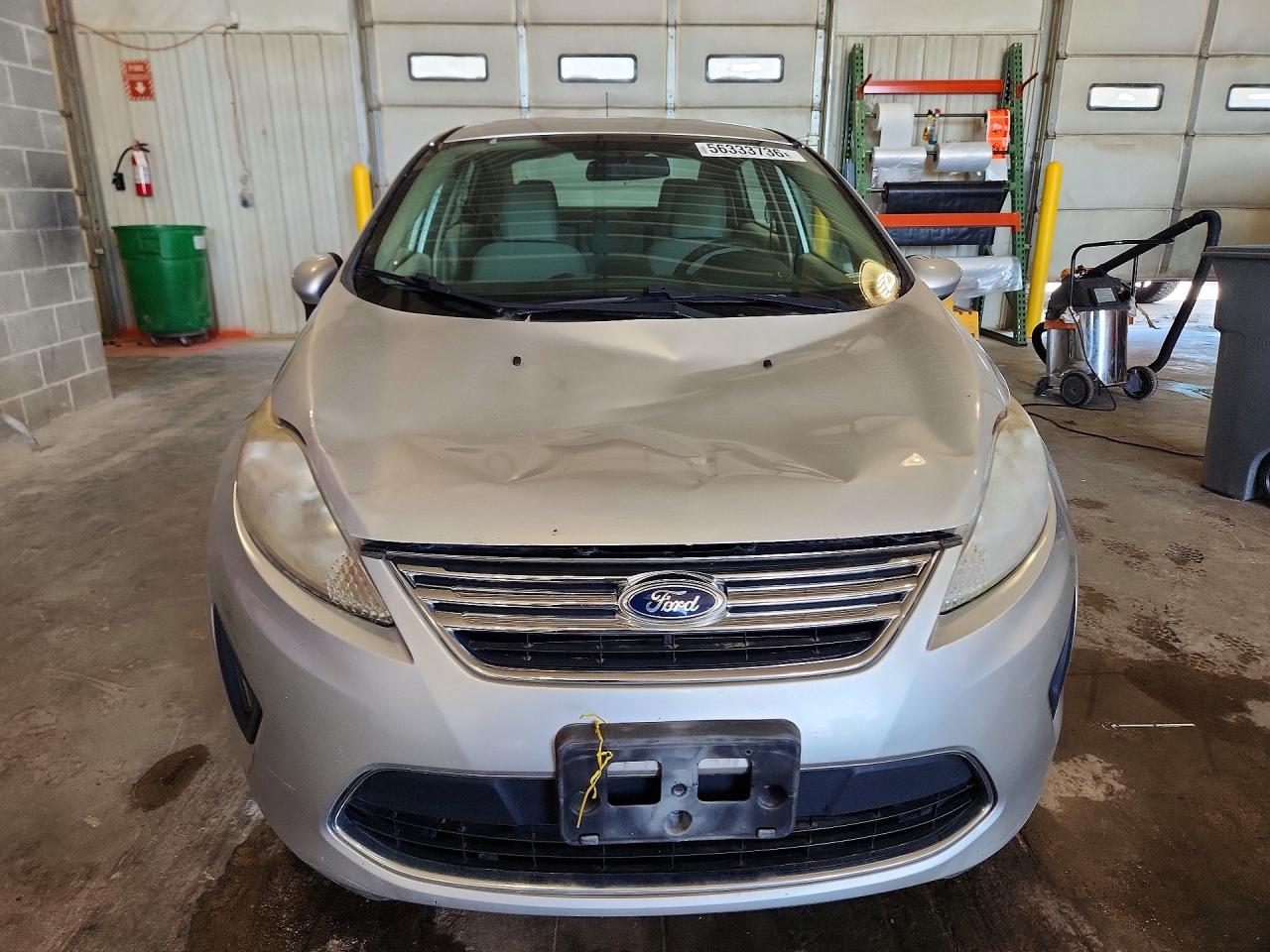 2011 Ford Fiesta Se Silver vin: 3FADP4BJ3BM212536