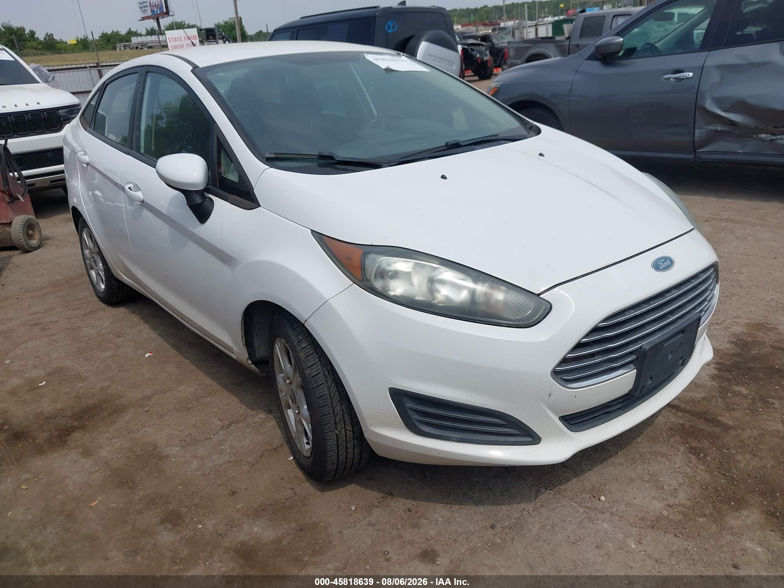 2014 Ford Fiesta Se White vin: 3FADP4BJ3EM107032