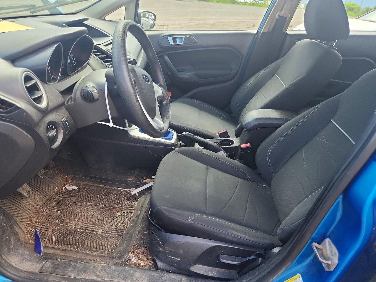 2014 Ford Fiesta Se Blue vin: 3FADP4BJ3EM129645
