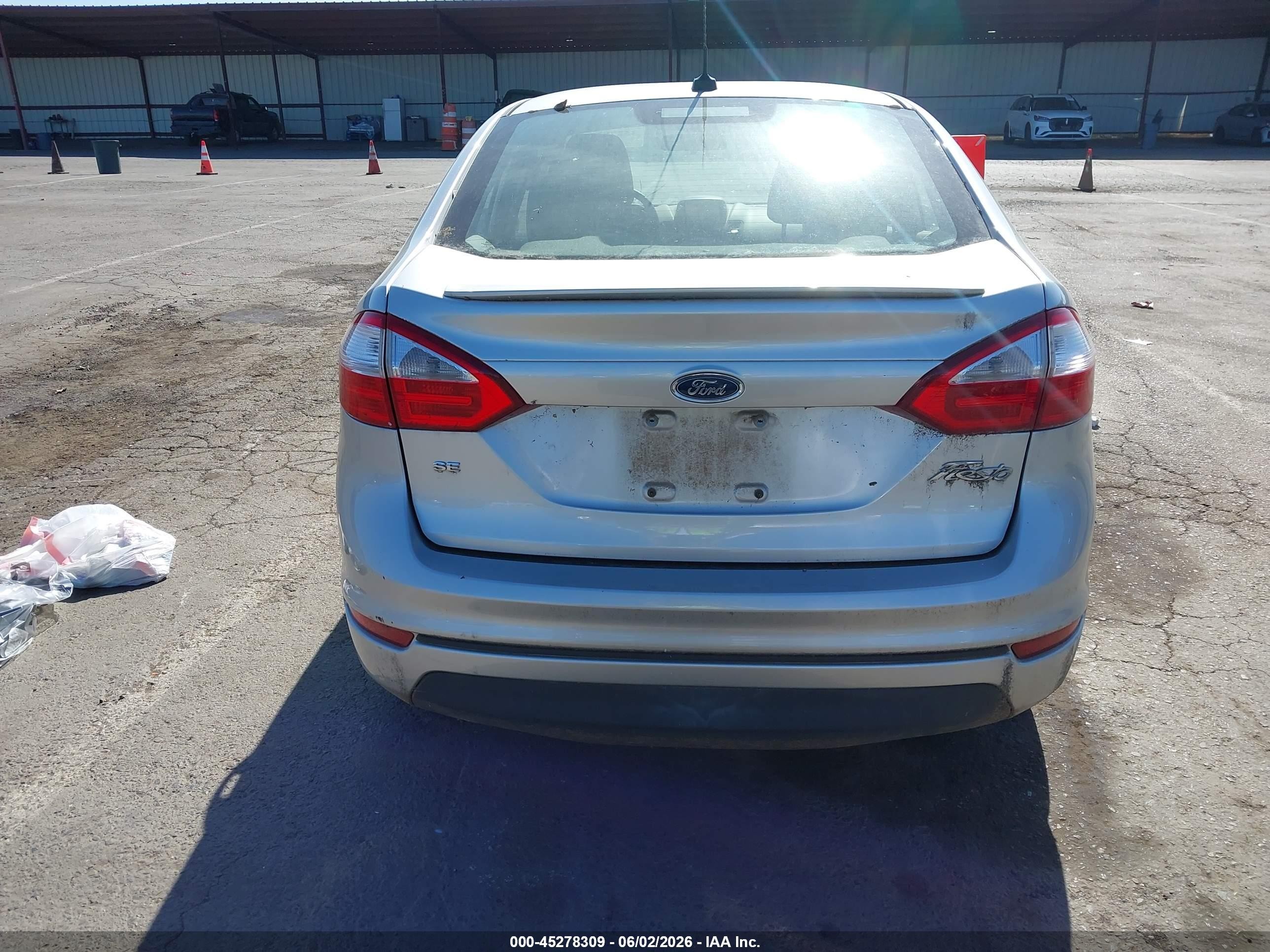 2014 Ford Fiesta Se Silver vin: 3FADP4BJ3EM171927