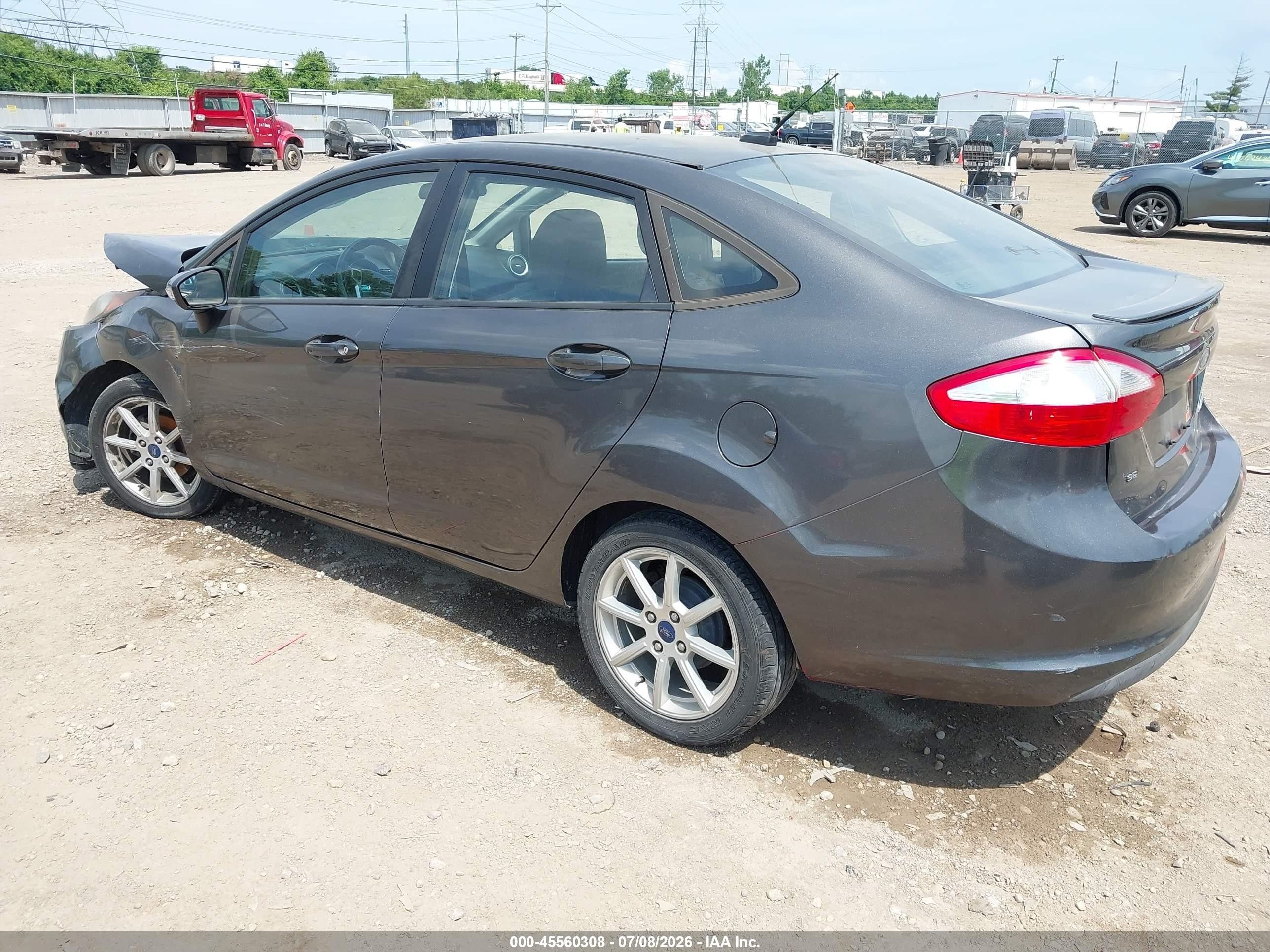 2015 Ford Fiesta Se Серый vin: 3FADP4BJ3FM107498