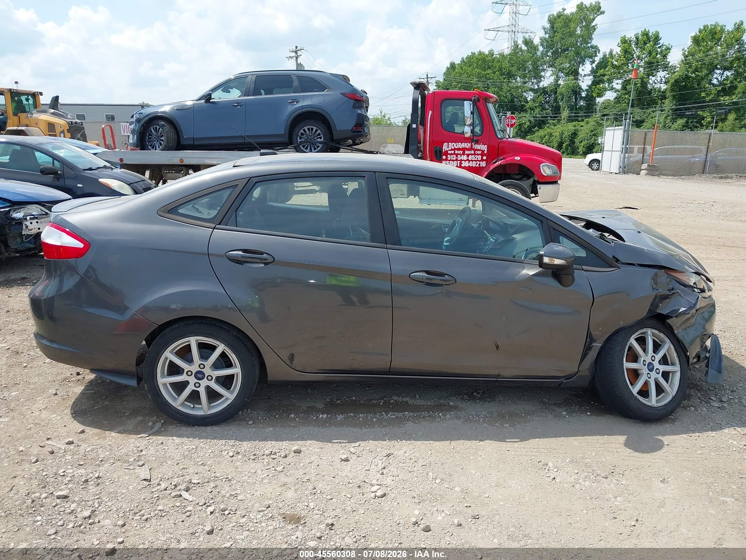 2015 Ford Fiesta Se Серый vin: 3FADP4BJ3FM107498