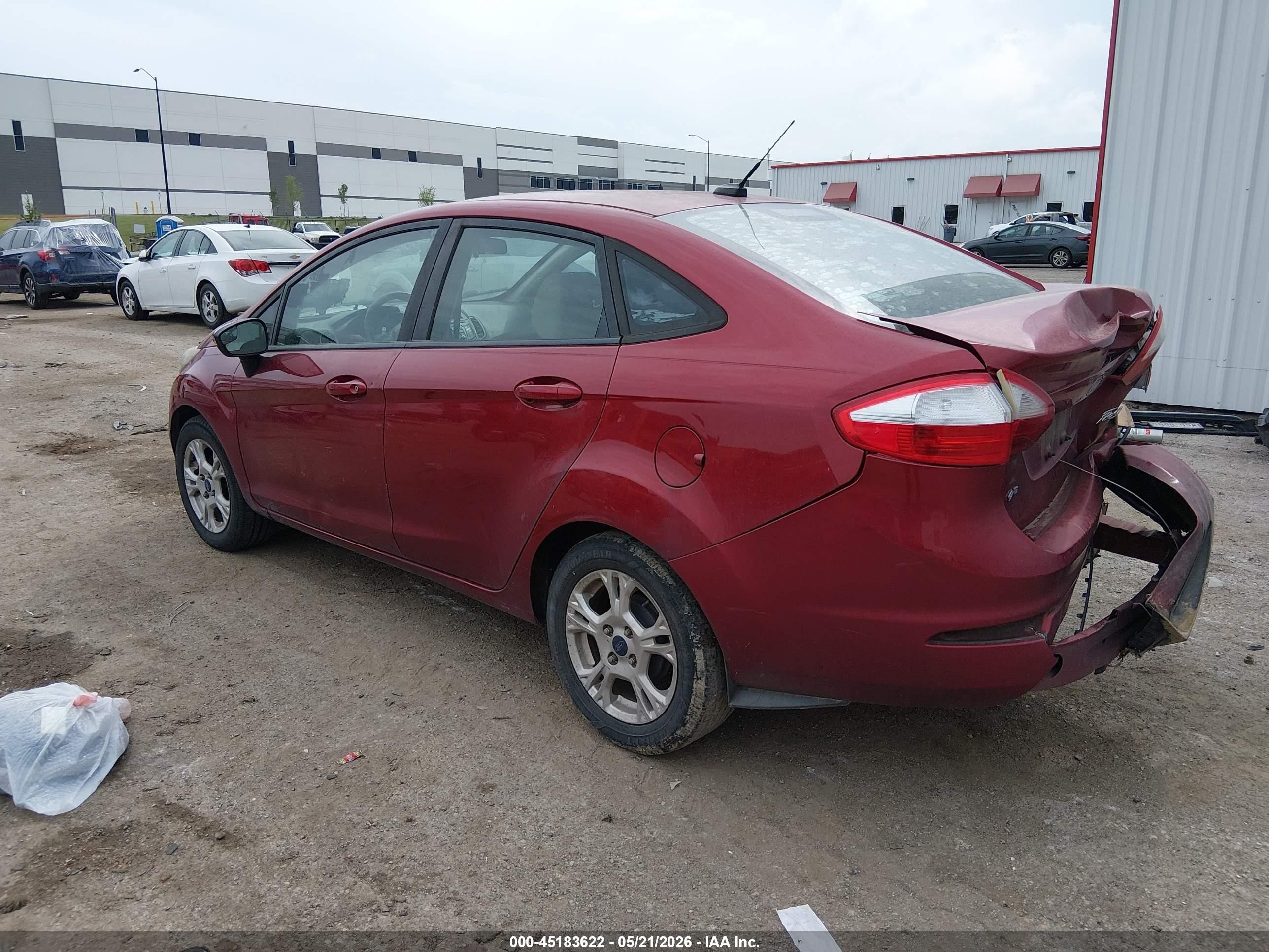 2015 Ford Fiesta Se Red vin: 3FADP4BJ3FM110515