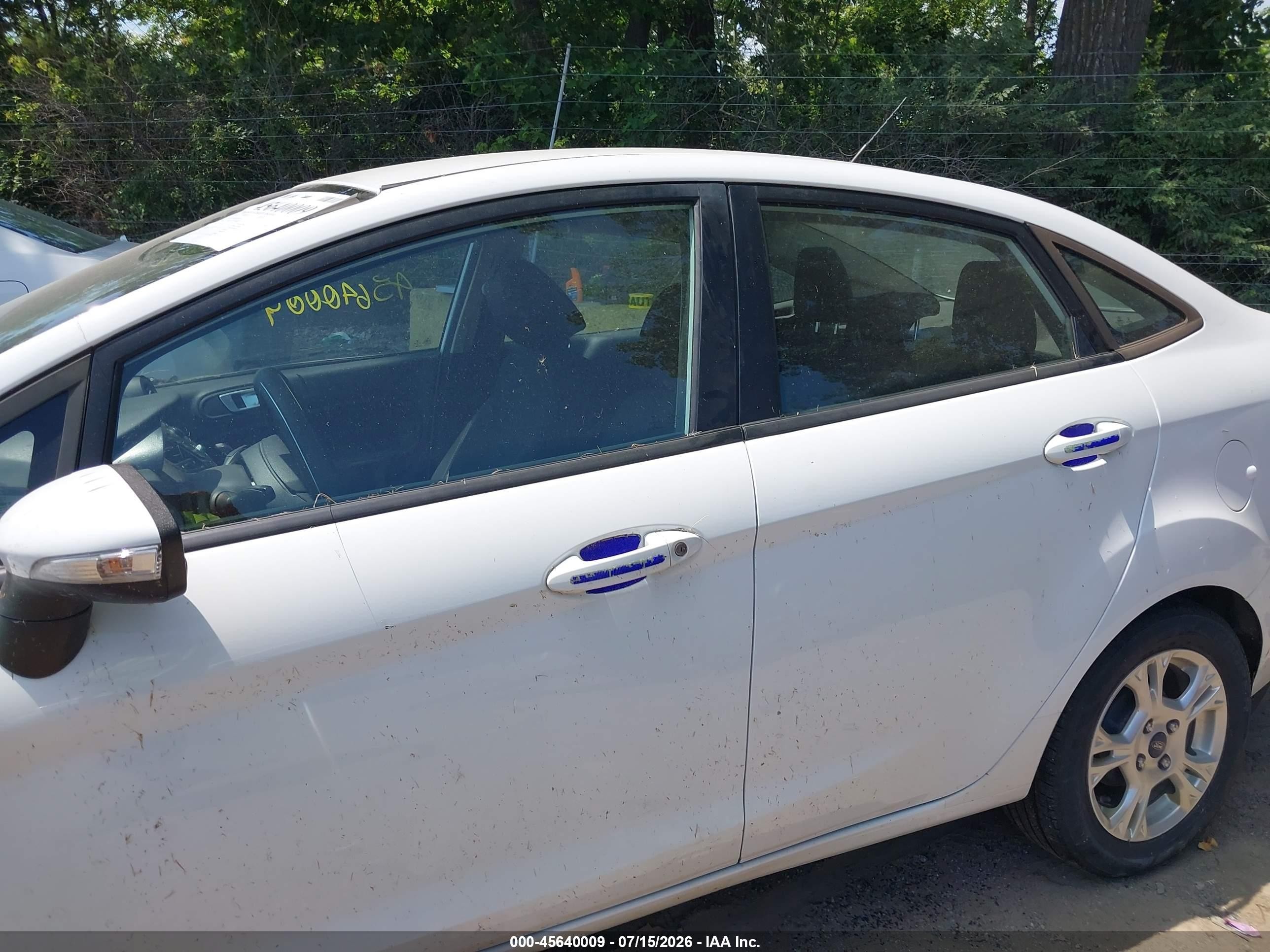 2015 Ford Fiesta Se White vin: 3FADP4BJ3FM114838
