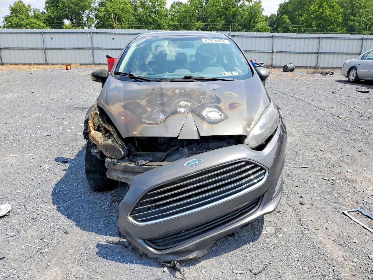 2015 Ford Fiesta Se Gray vin: 3FADP4BJ3FM122583