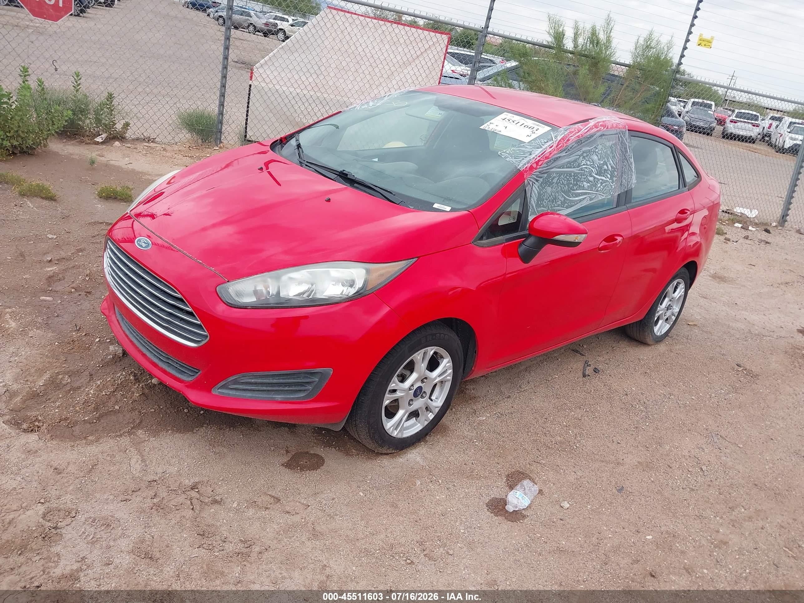 2015 Ford Fiesta Se Red vin: 3FADP4BJ3FM198854