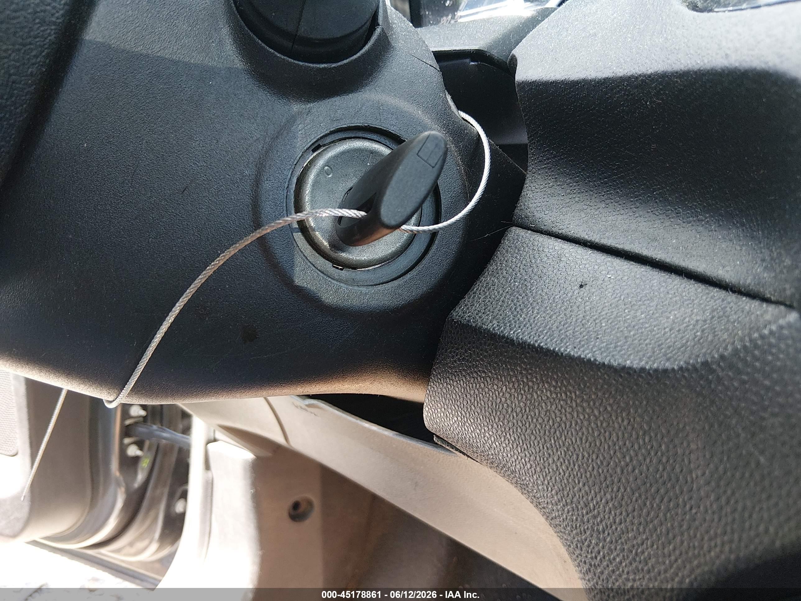 2015 Ford Fiesta Se Gray vin: 3FADP4BJ3FM200568