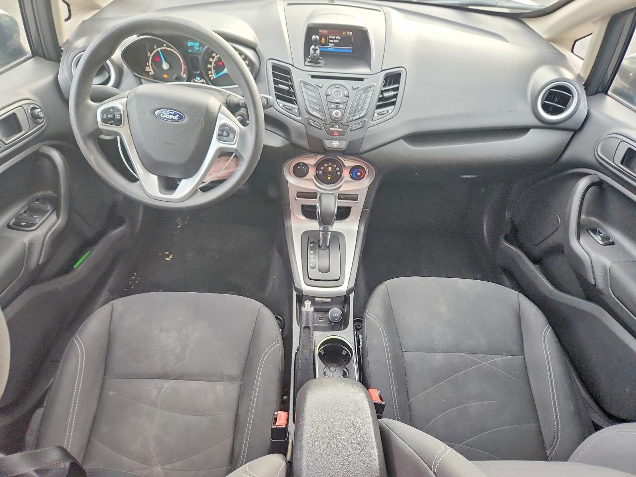 2018 Ford Fiesta Se Gray vin: 3FADP4BJ3JM125931