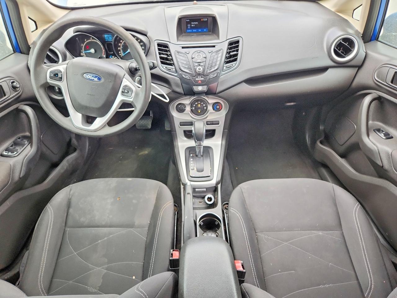 2018 Ford Fiesta Se Blue vin: 3FADP4BJ3JM146567