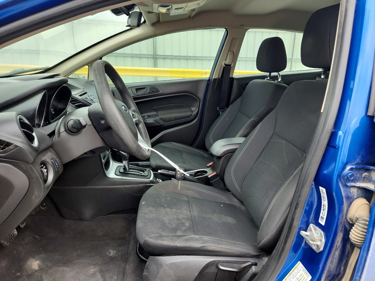 2018 Ford Fiesta Se Blue vin: 3FADP4BJ3JM146567