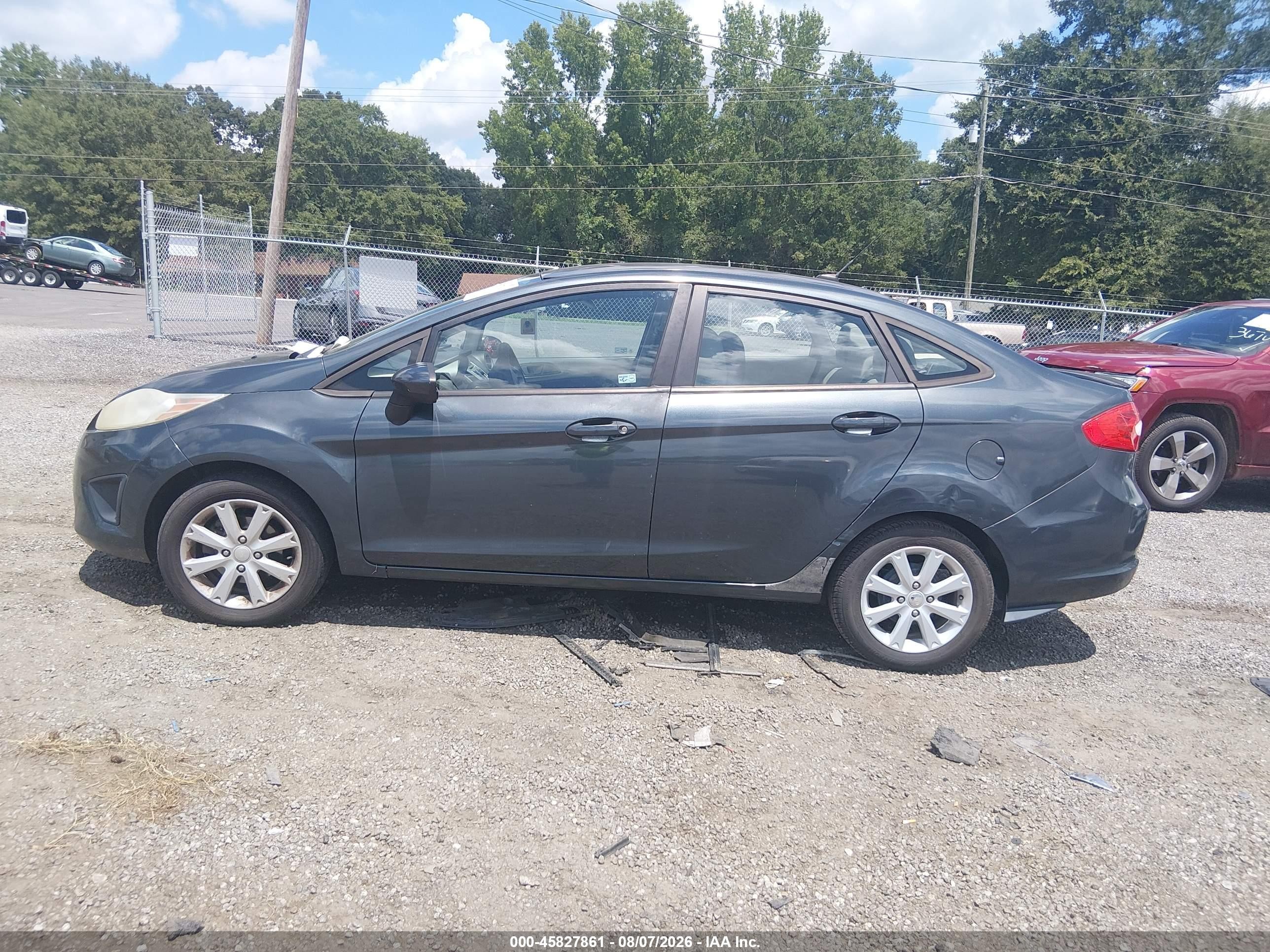 2011 Ford Fiesta Se Gray vin: 3FADP4BJ4BM150970