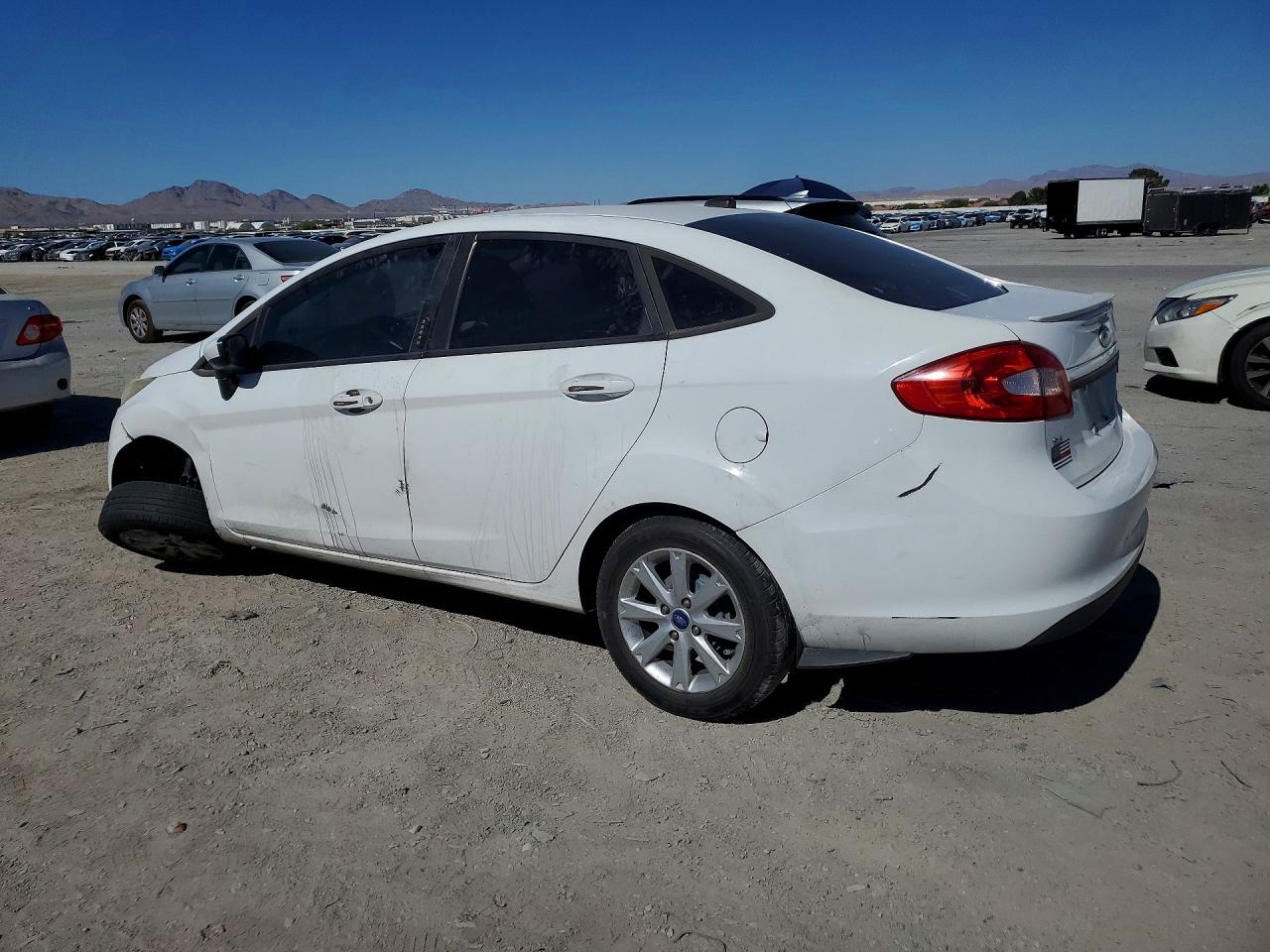 2012 Ford Fiesta Se White vin: 3FADP4BJ4CM105187