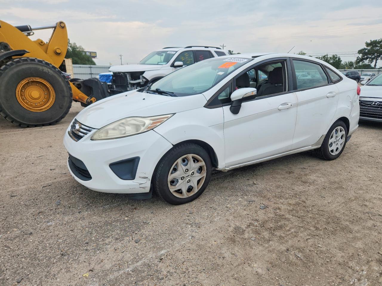 2013 Ford Fiesta Se White vin: 3FADP4BJ4DM131824