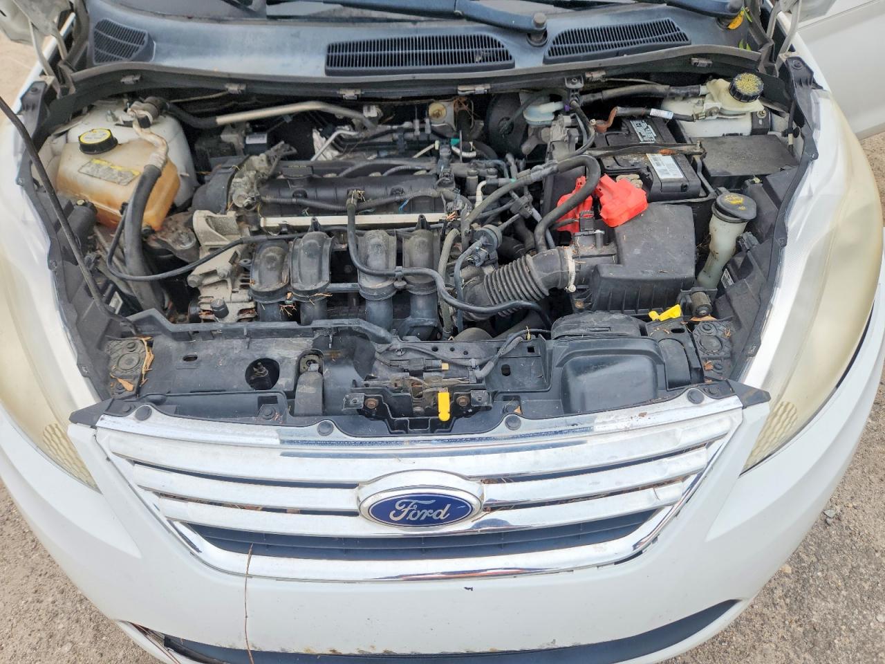 2013 Ford Fiesta Se White vin: 3FADP4BJ4DM131824