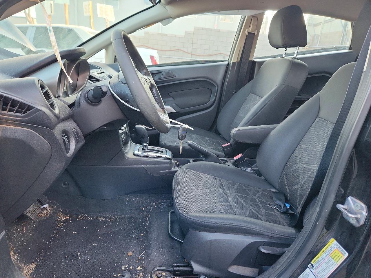 2013 Ford Fiesta Se Black vin: 3FADP4BJ4DM153659