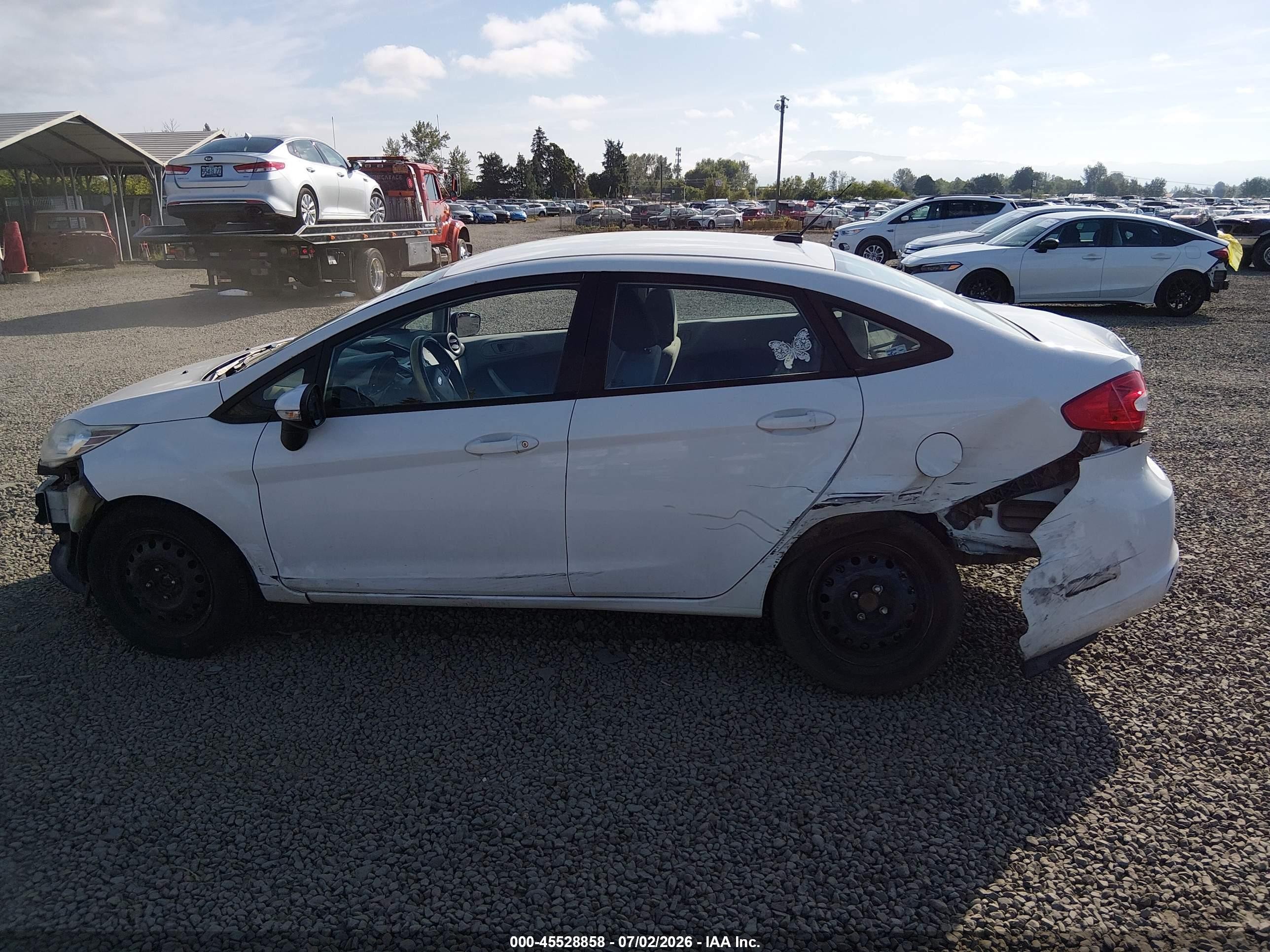 2013 Ford Fiesta Se Белый vin: 3FADP4BJ4DM215061