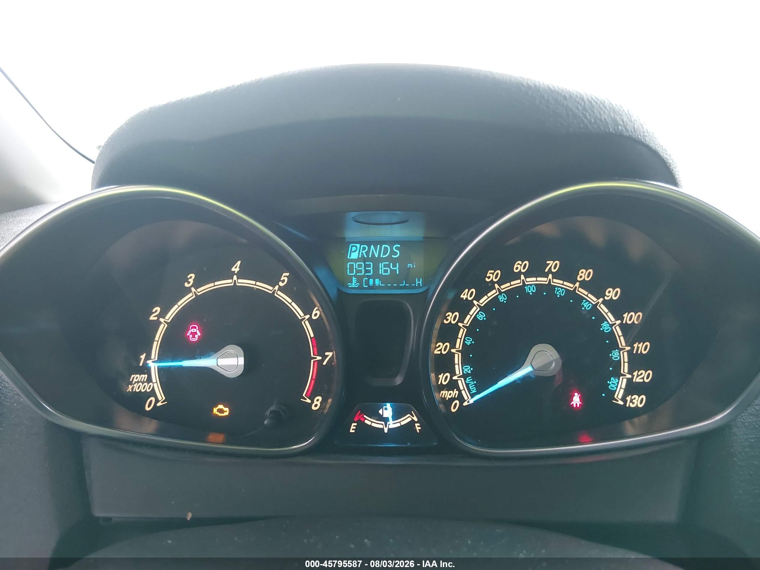2014 Ford Fiesta Se Серый vin: 3FADP4BJ4EM120730