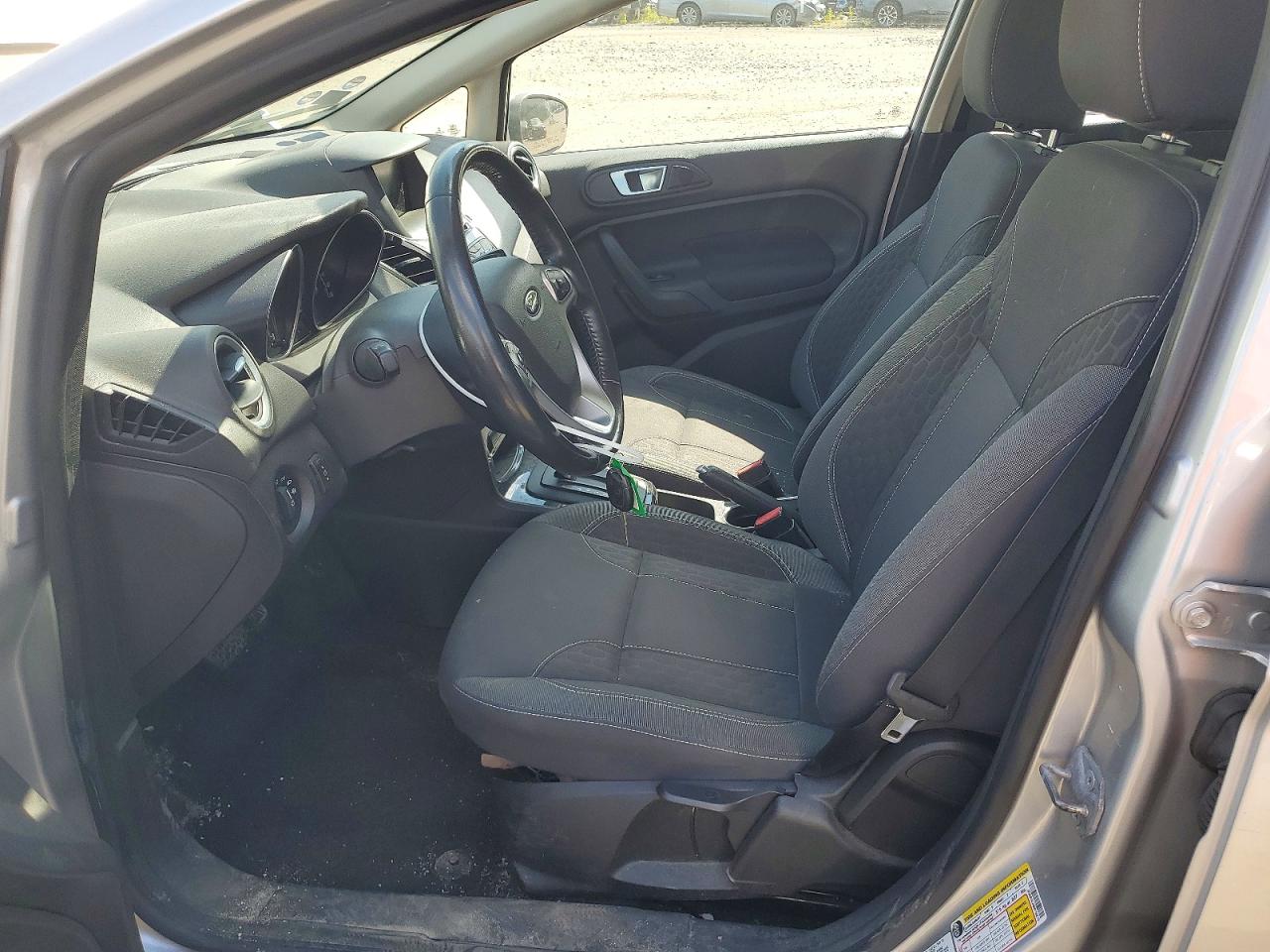 2014 Ford Fiesta Se Silver vin: 3FADP4BJ4EM156210