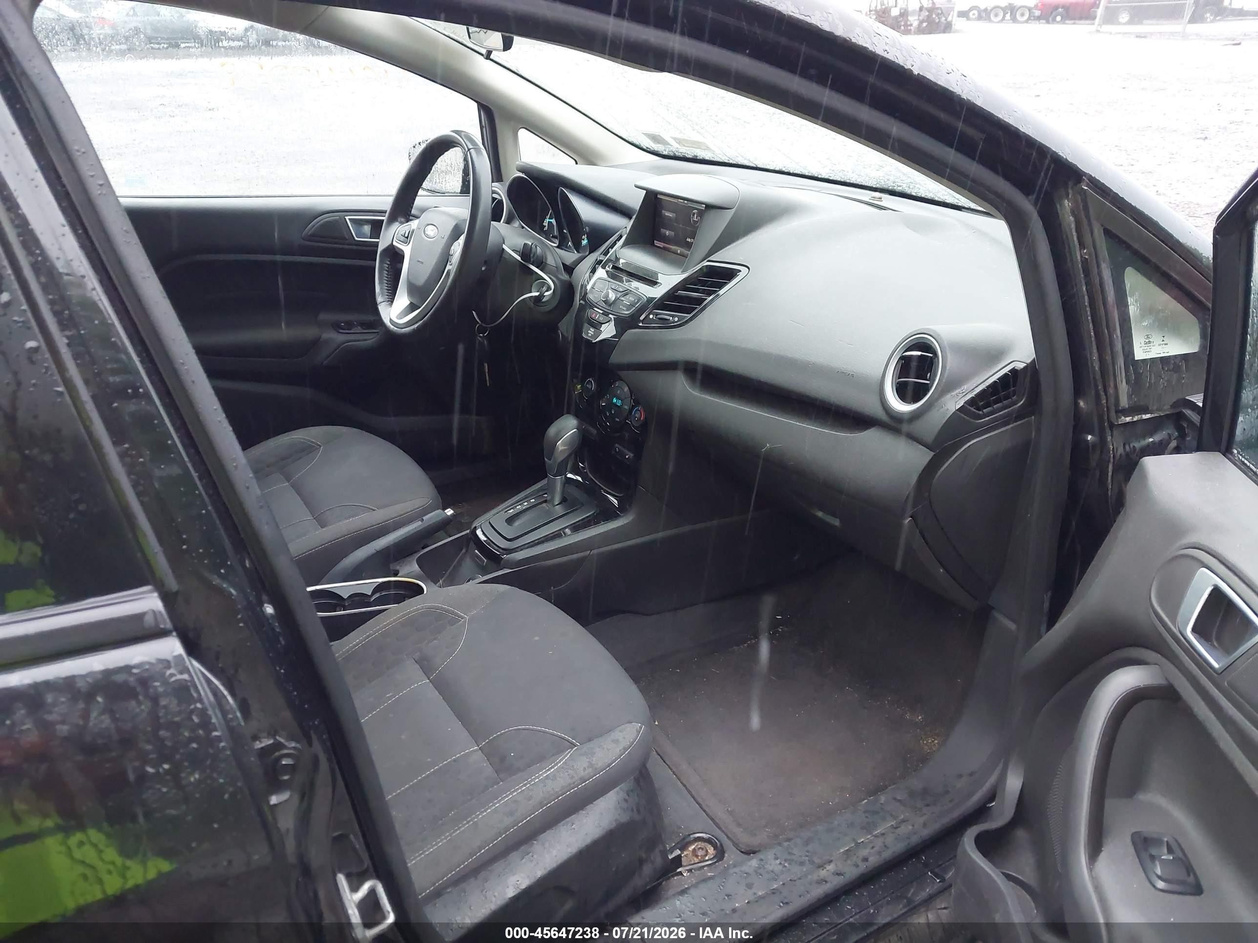 2014 Ford Fiesta Se Black vin: 3FADP4BJ4EM176697