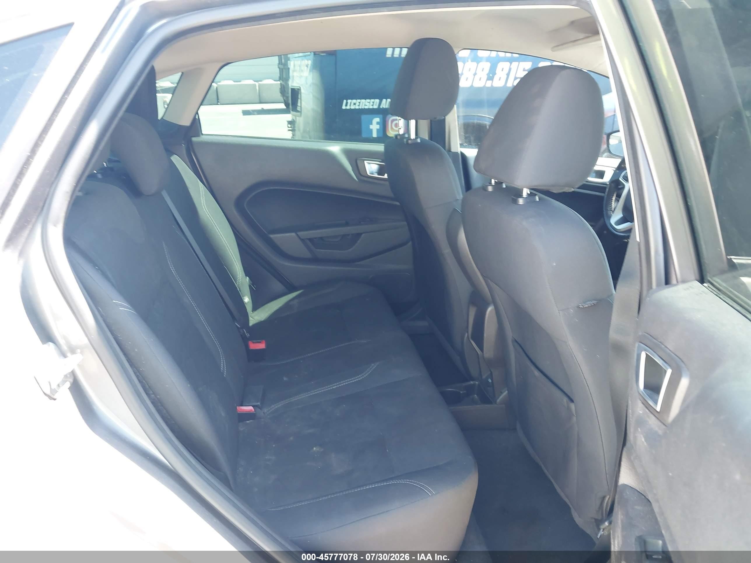 2014 Ford Fiesta Se Gray vin: 3FADP4BJ4EM203851