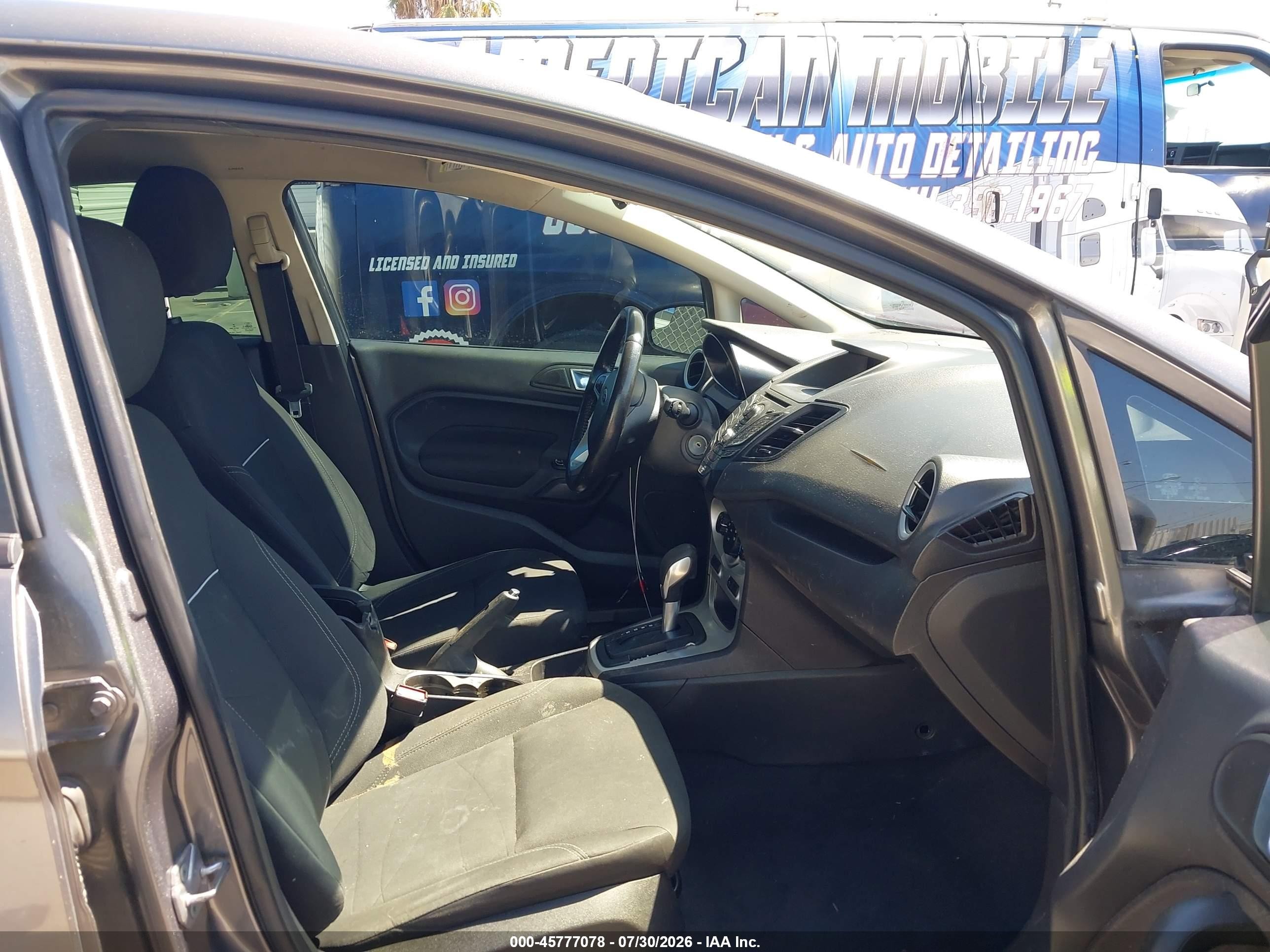 2014 Ford Fiesta Se Gray vin: 3FADP4BJ4EM203851