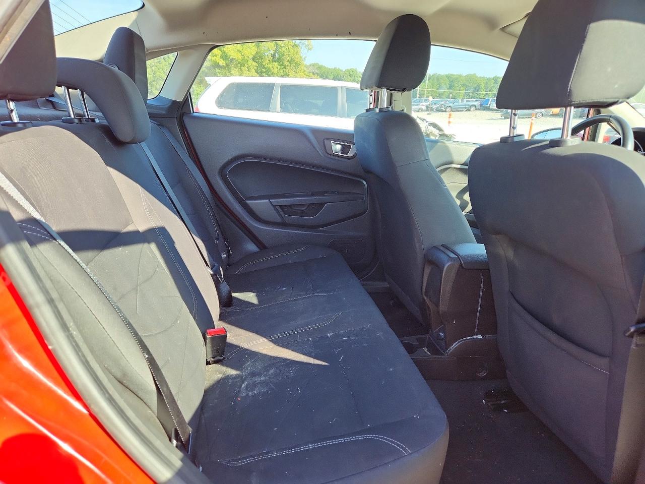 2014 Ford Fiesta Se Red vin: 3FADP4BJ4EM205566