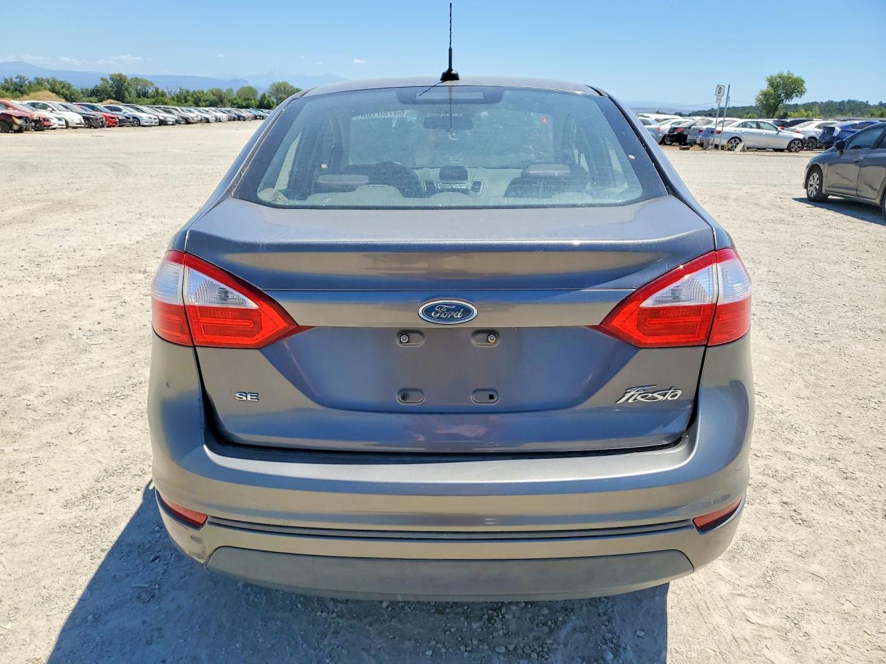2014 Ford Fiesta Se Gray vin: 3FADP4BJ4EM235778