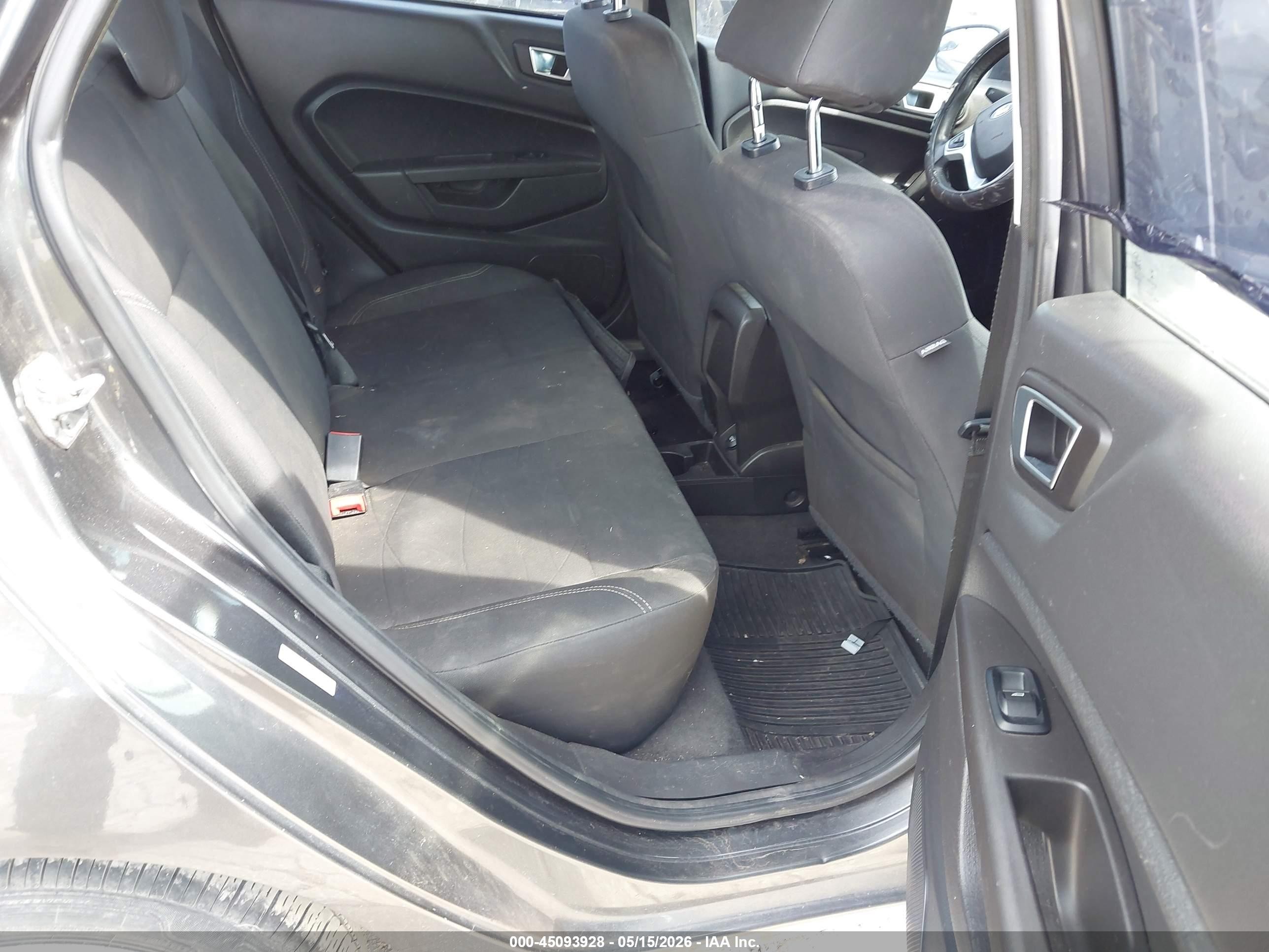 2015 Ford Fiesta Se Gray vin: 3FADP4BJ4FM115111