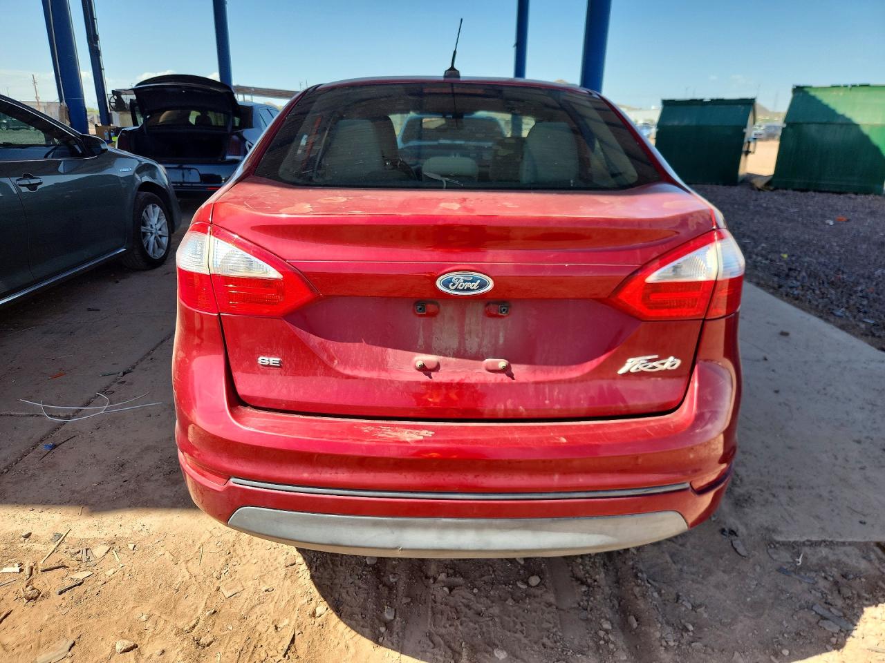 2015 Ford Fiesta Se Red vin: 3FADP4BJ4FM146360