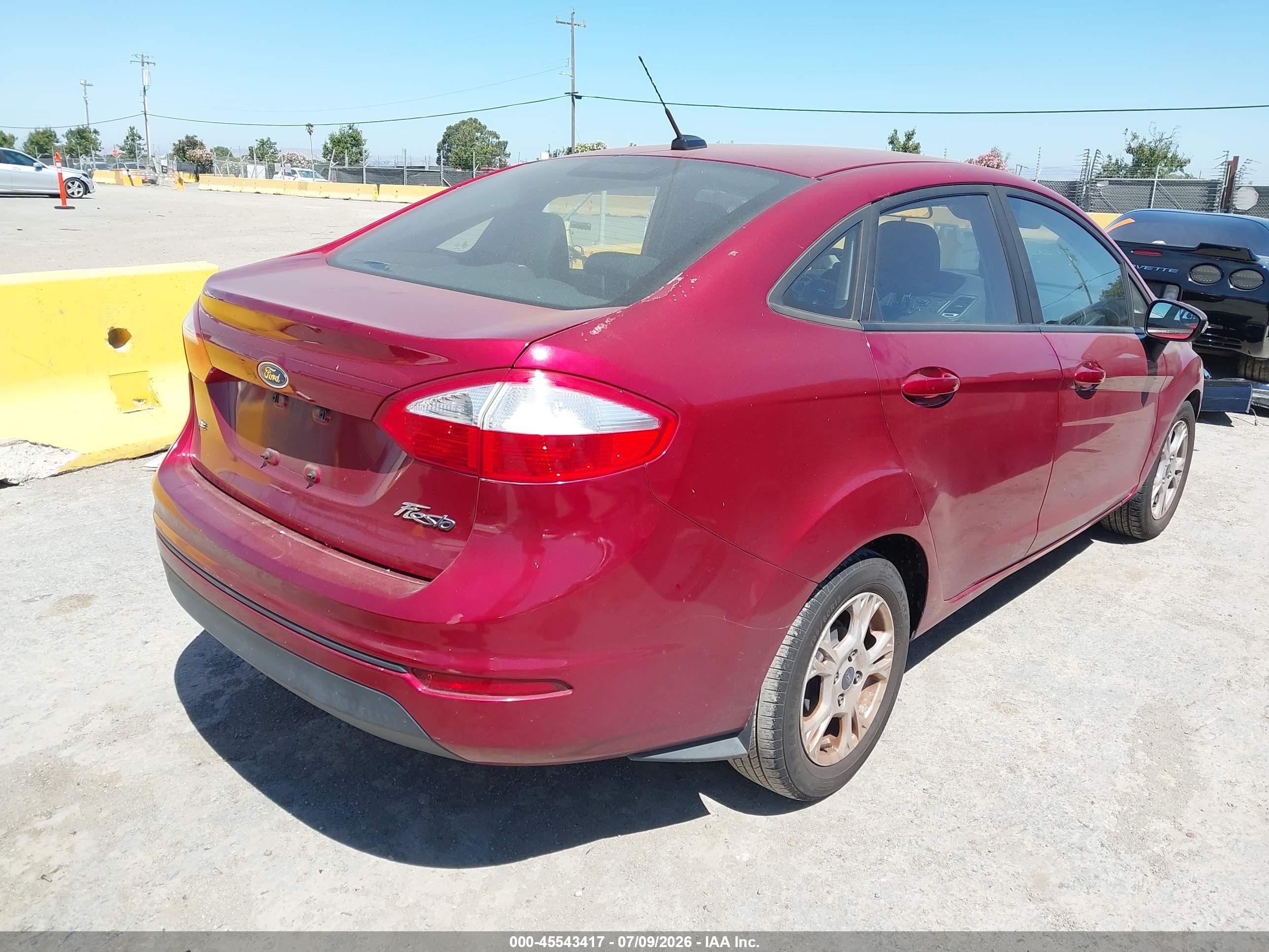 2015 Ford Fiesta Se Burgundy vin: 3FADP4BJ4FM172523