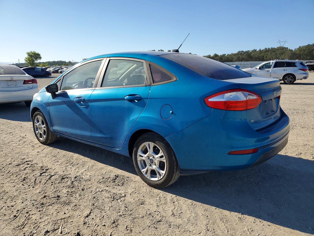 2015 Ford Fiesta Se Blue vin: 3FADP4BJ4FM225379