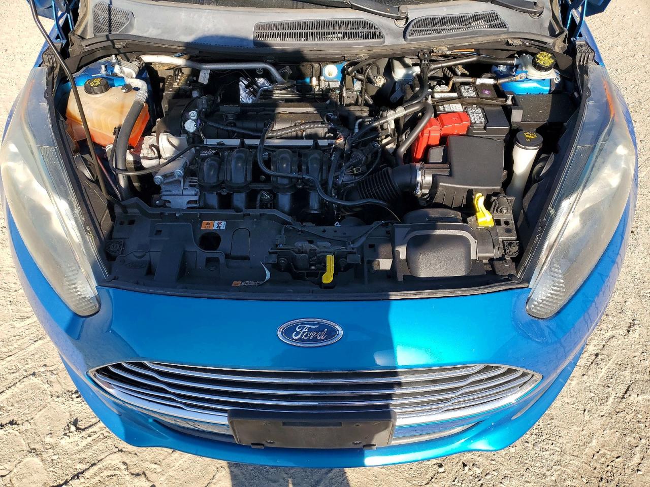 2015 Ford Fiesta Se Blue vin: 3FADP4BJ4FM225379
