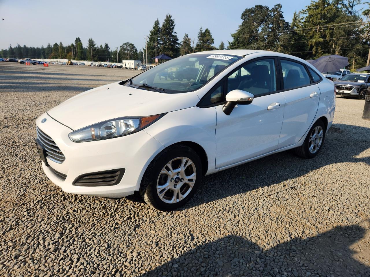 2016 Ford Fiesta Se White vin: 3FADP4BJ4GM112629
