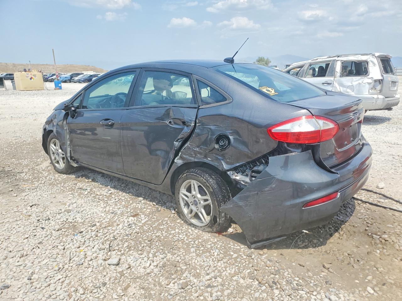 2017 Ford Fiesta Se Charcoal vin: 3FADP4BJ4HM110400