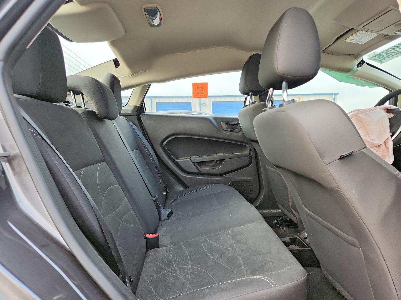 2017 Ford Fiesta Se Gray vin: 3FADP4BJ4HM150850