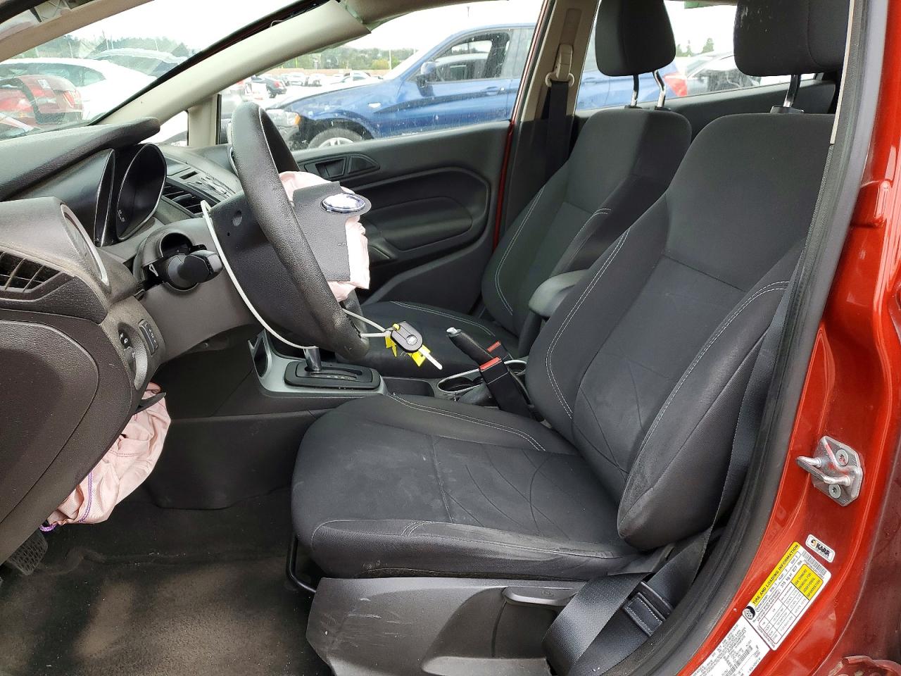 2018 Ford Fiesta Se Orange vin: 3FADP4BJ4JM134993