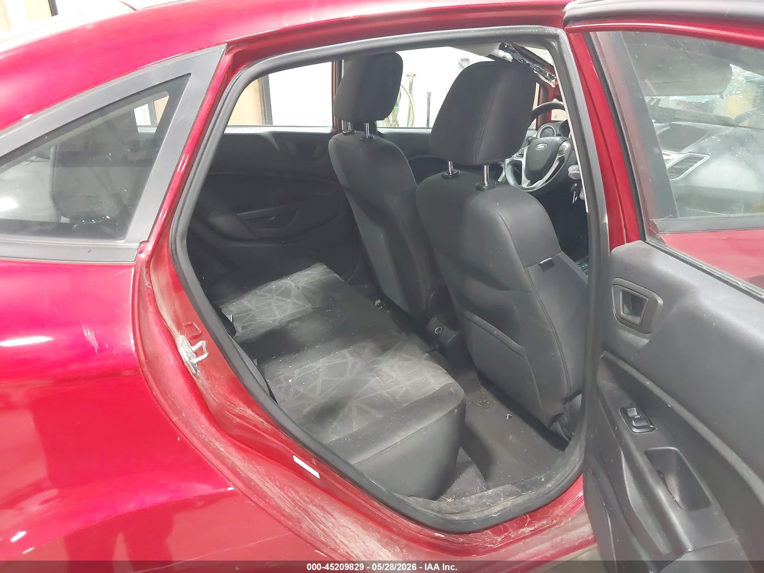 2012 Ford Fiesta Se Red vin: 3FADP4BJ5CM150526