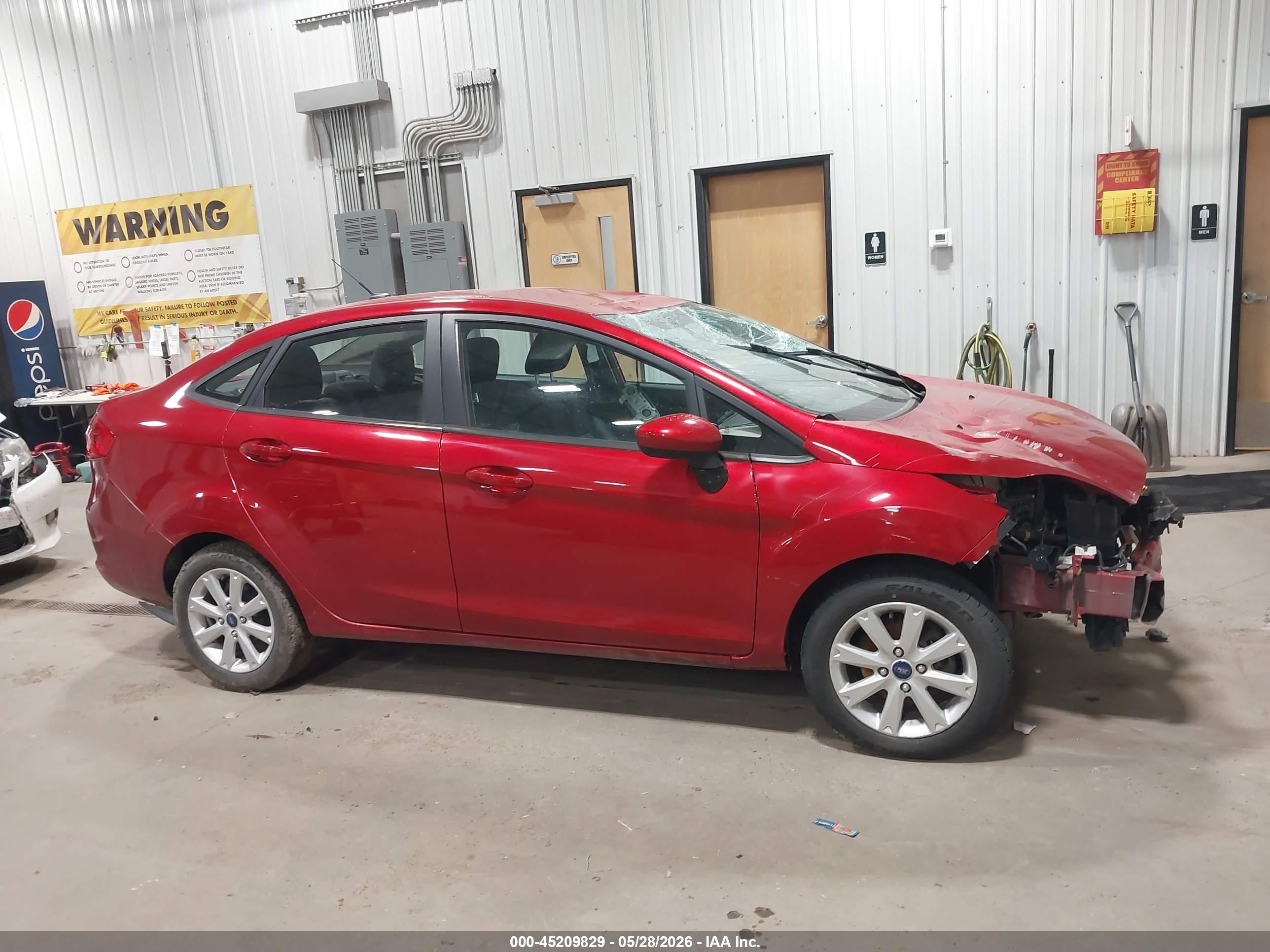 2012 Ford Fiesta Se Red vin: 3FADP4BJ5CM150526