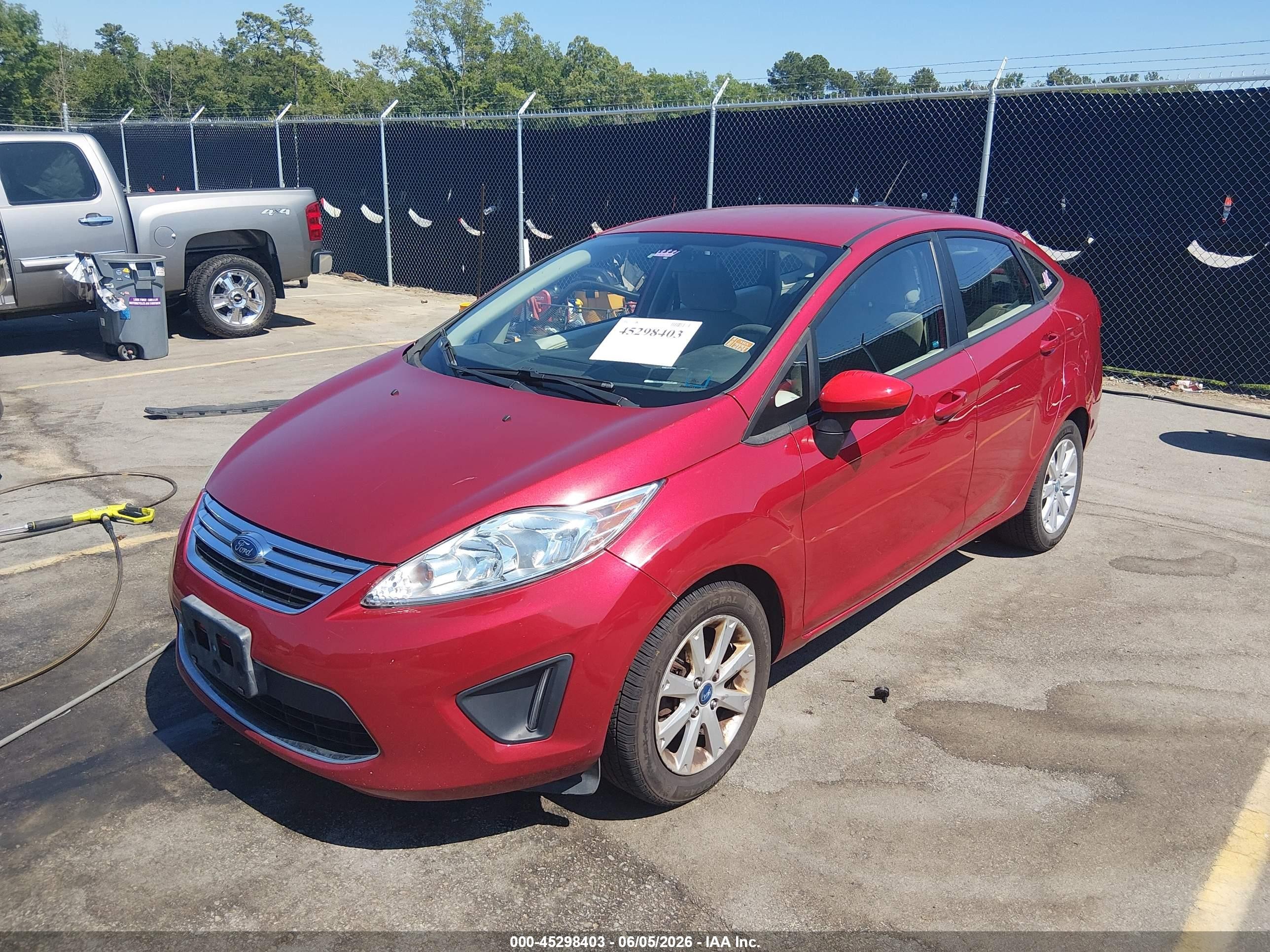 2012 Ford Fiesta Se Red vin: 3FADP4BJ5CM155936