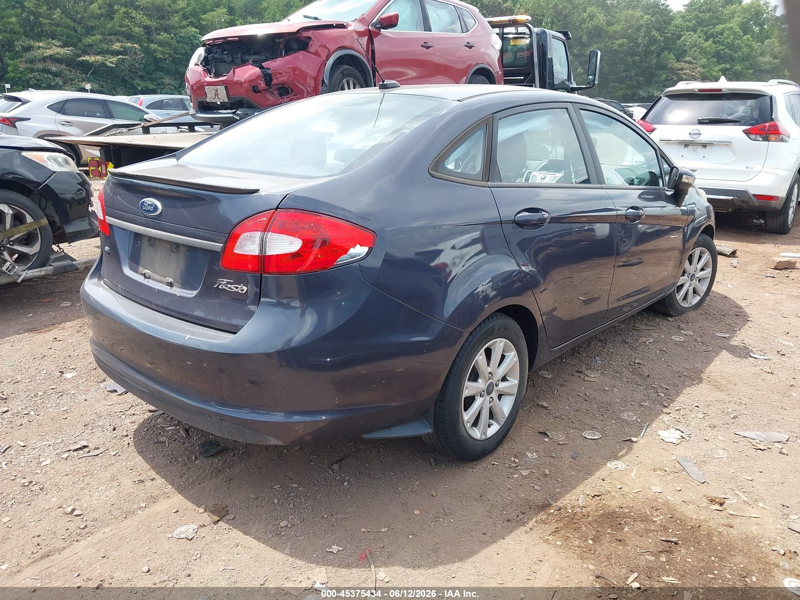 2013 Ford Fiesta Se Dark Brown vin: 3FADP4BJ5DM103207