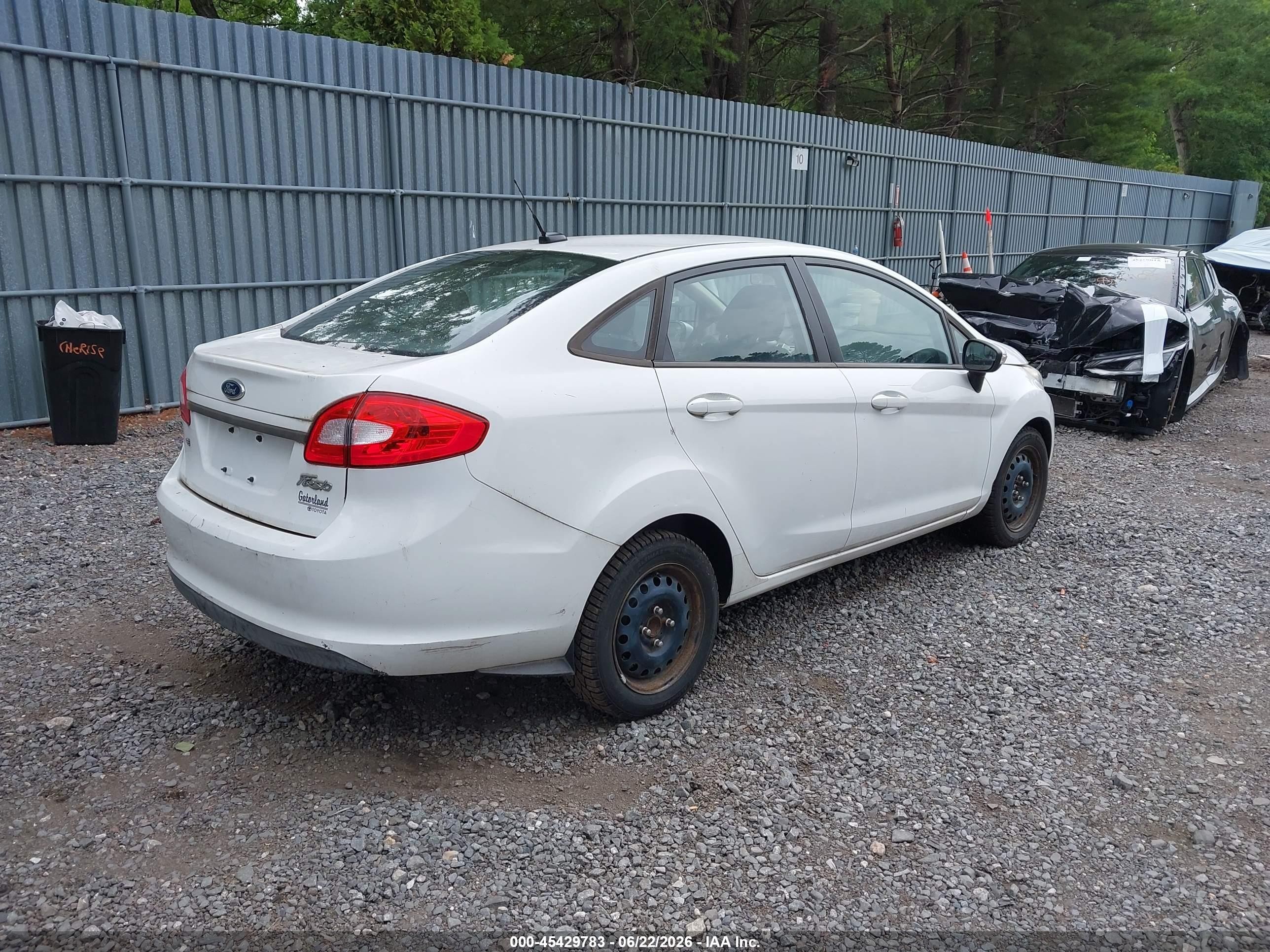 2013 Ford Fiesta Se White vin: 3FADP4BJ5DM178604