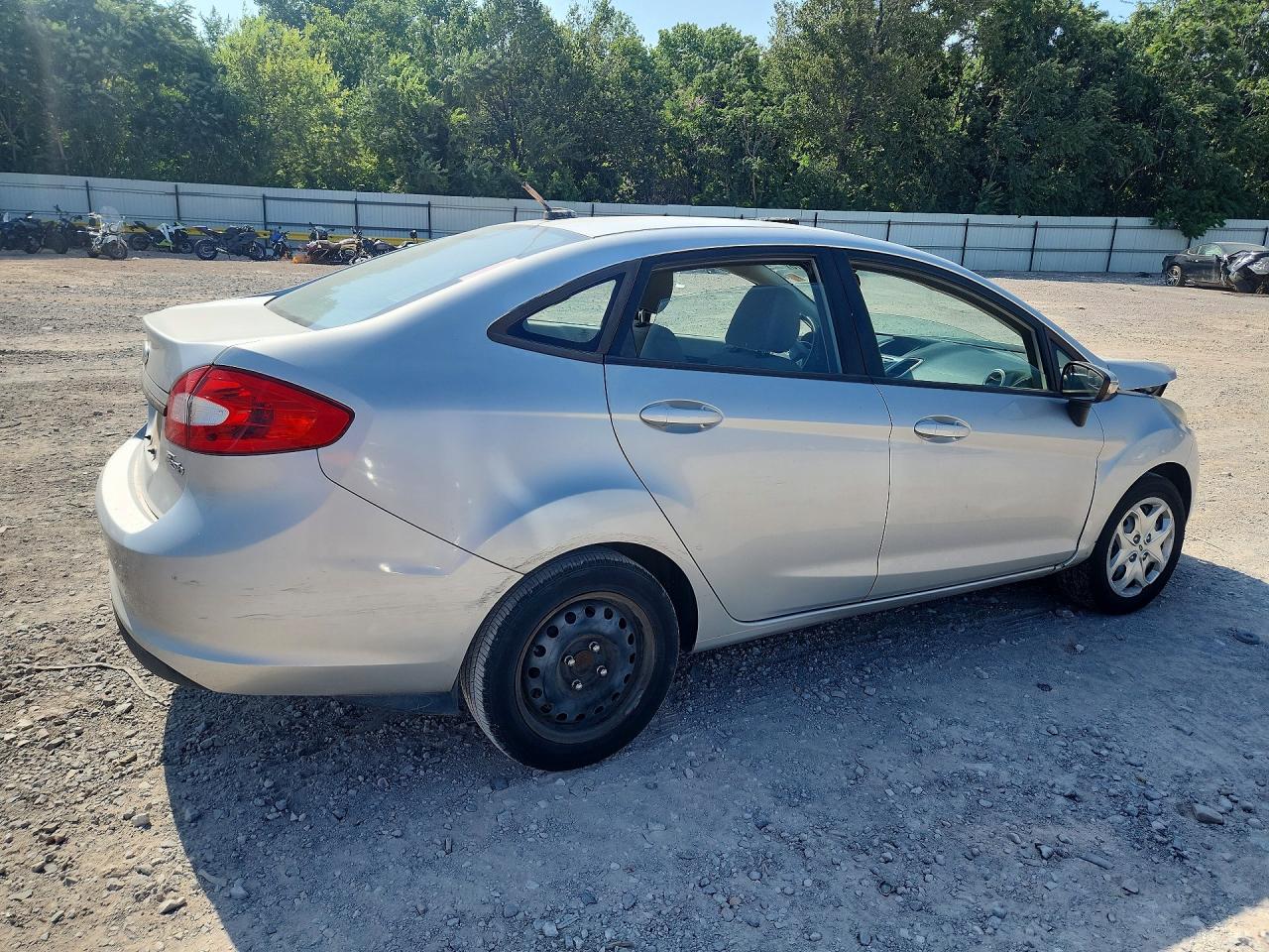 2013 Ford Fiesta Se Silver vin: 3FADP4BJ5DM192177
