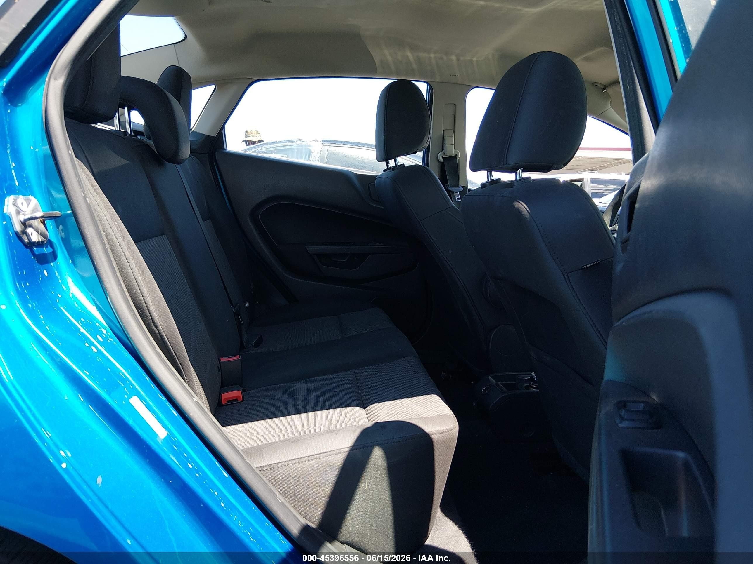 2013 Ford Fiesta Se Blue vin: 3FADP4BJ5DM208507