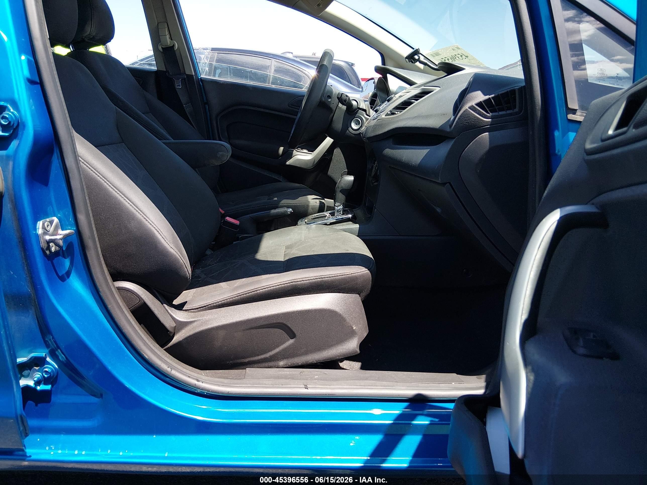 2013 Ford Fiesta Se Blue vin: 3FADP4BJ5DM208507