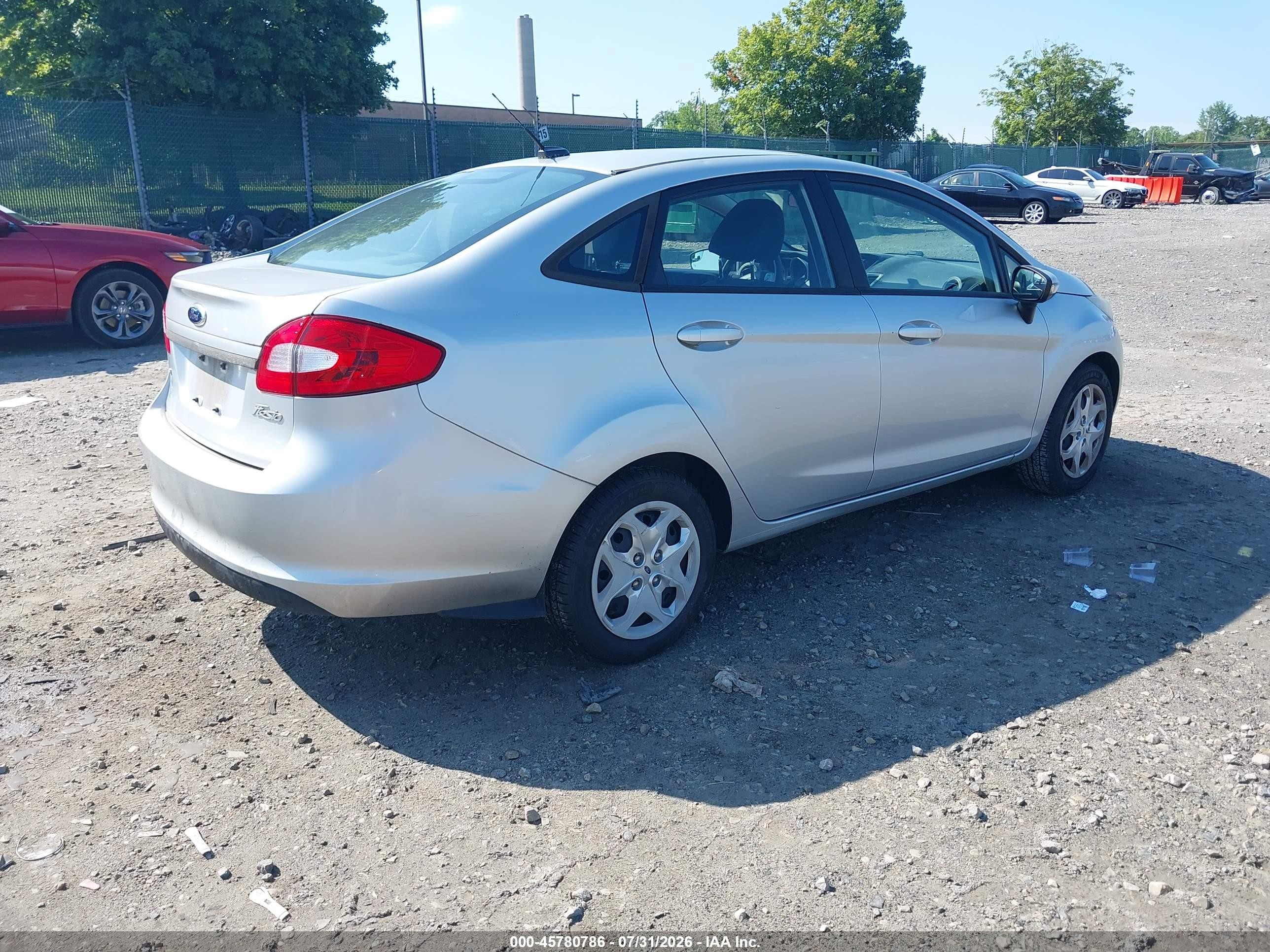 2013 Ford Fiesta Se Silver vin: 3FADP4BJ5DM213478