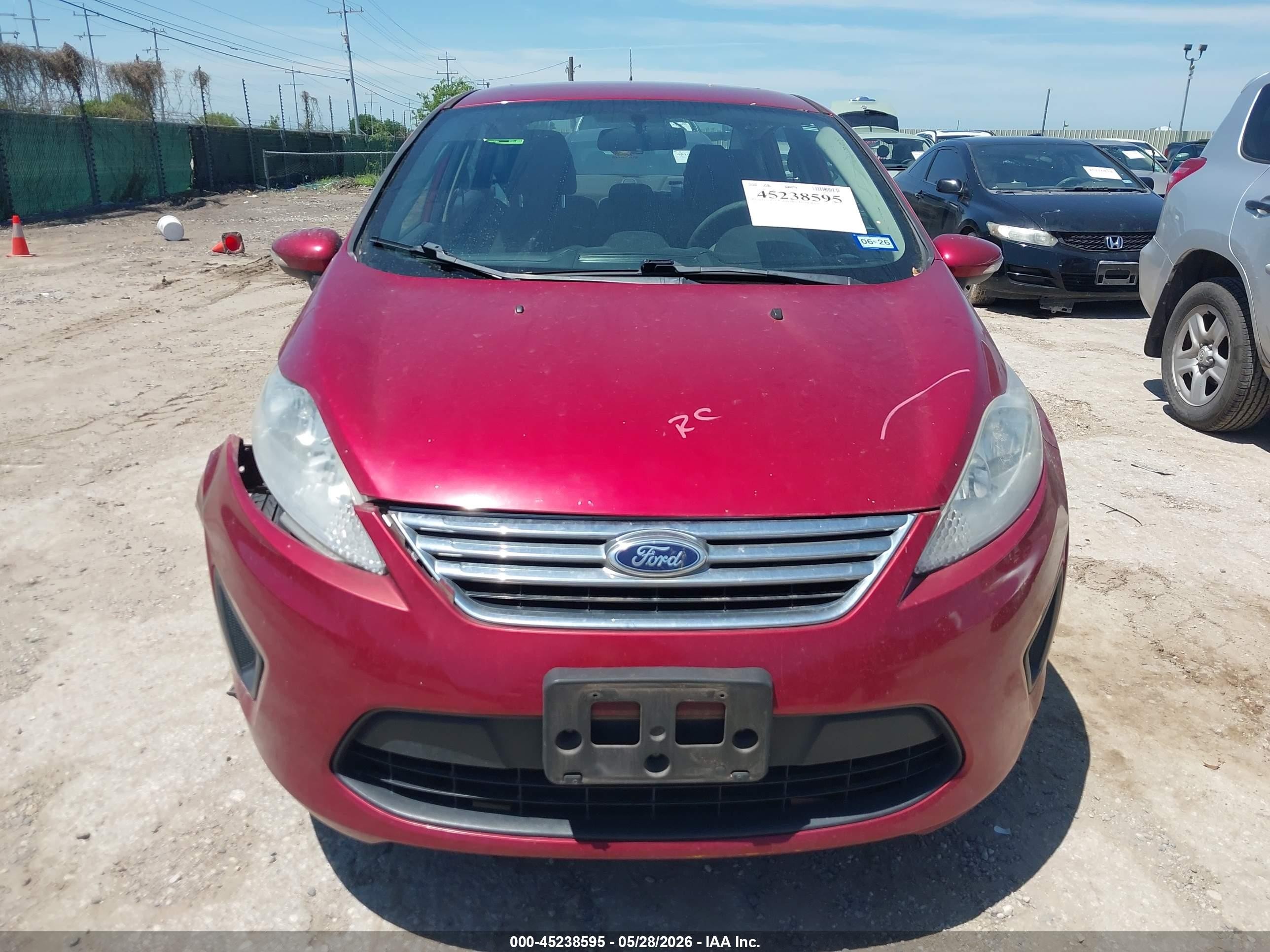 2013 Ford Fiesta Se Red vin: 3FADP4BJ5DM227381