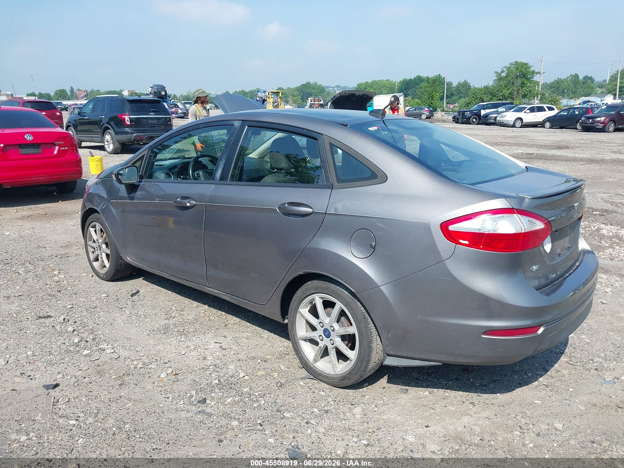 2014 Ford Fiesta Se Gray vin: 3FADP4BJ5EM138914