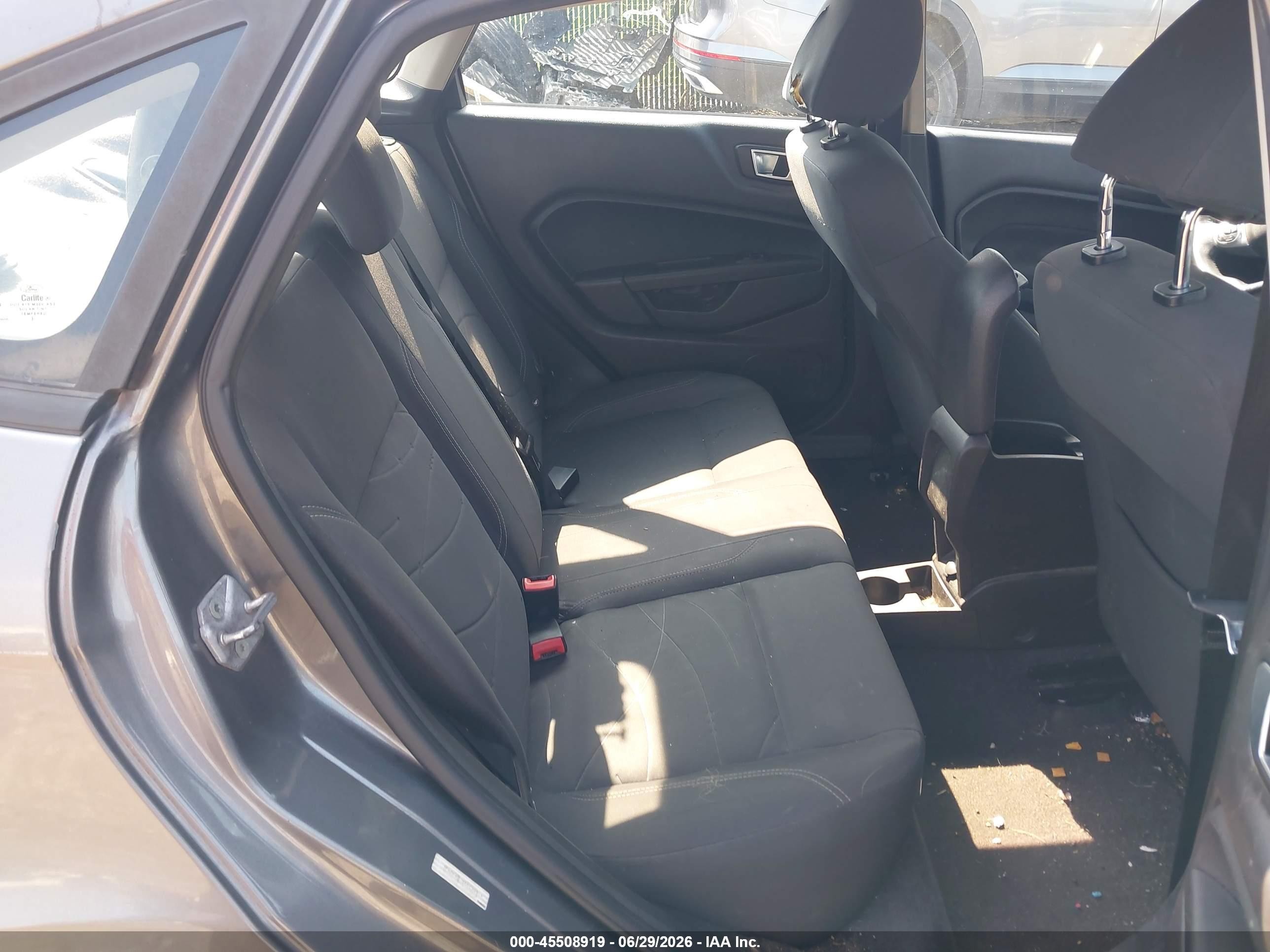 2014 Ford Fiesta Se Gray vin: 3FADP4BJ5EM138914